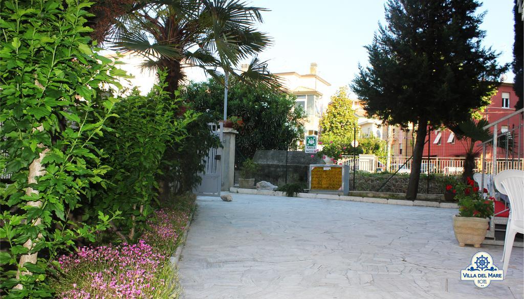 סניגליה Hotel Villa Del Mare מראה חיצוני תמונה
